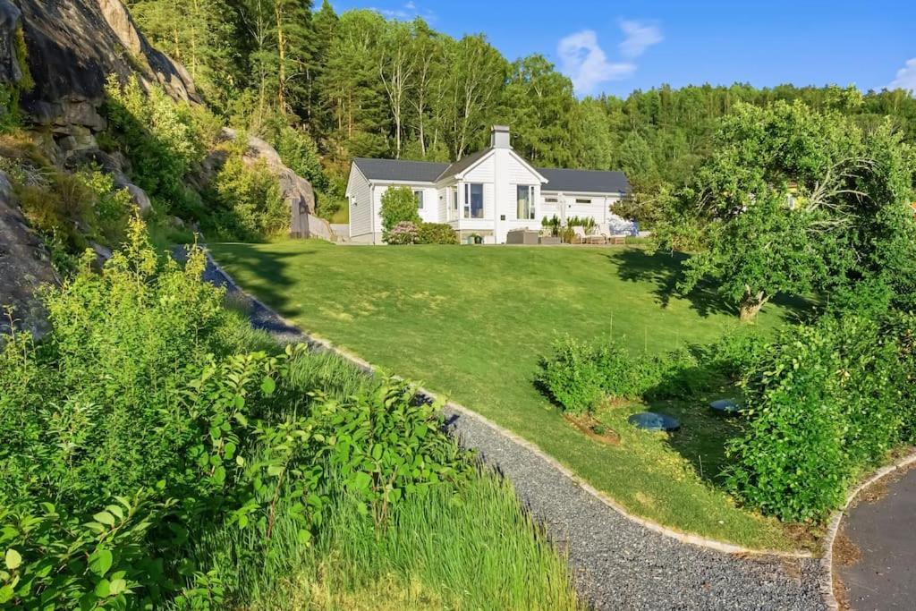 Sommerhus Ved Iddefjorden 할렌 외부 사진